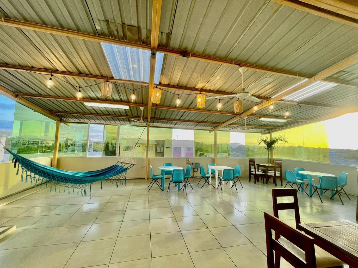 Reef Hostel Manta Luaran gambar