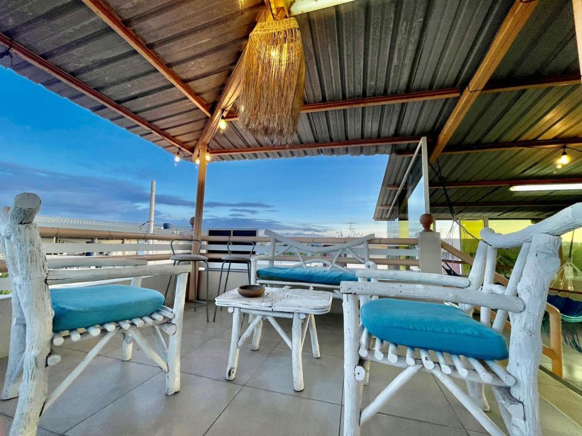 Reef Hostel Manta Luaran gambar