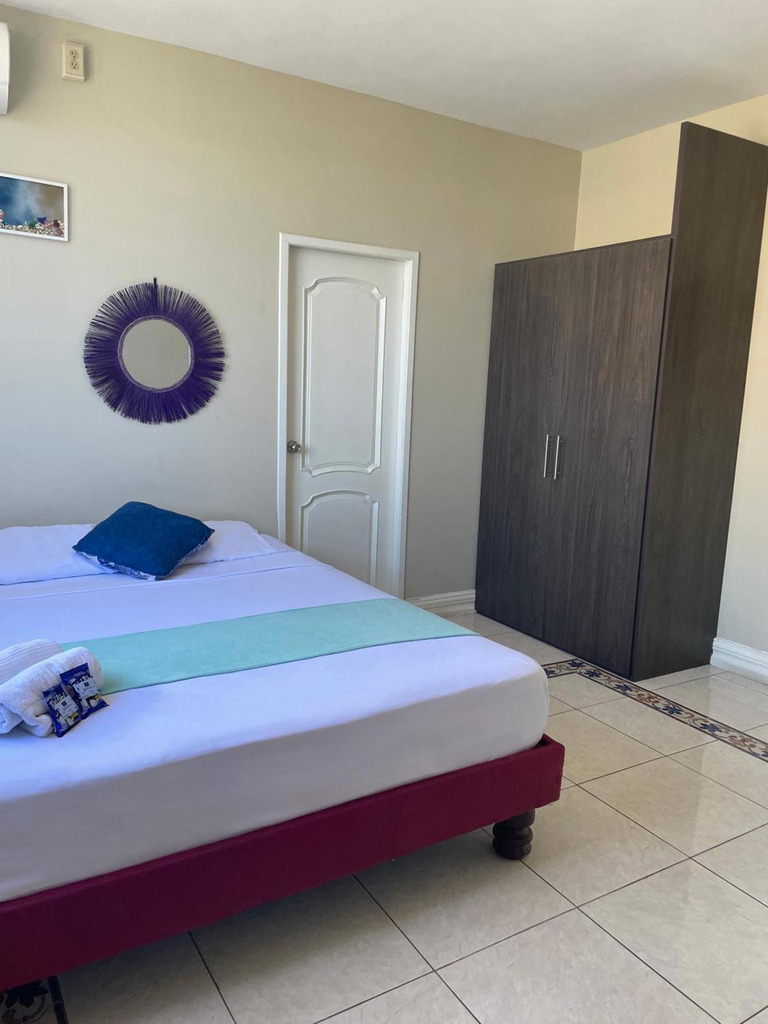 Reef Hostel Manta Luaran gambar