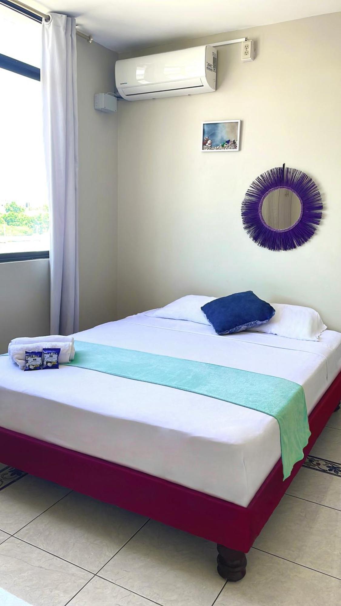 Reef Hostel Manta Luaran gambar