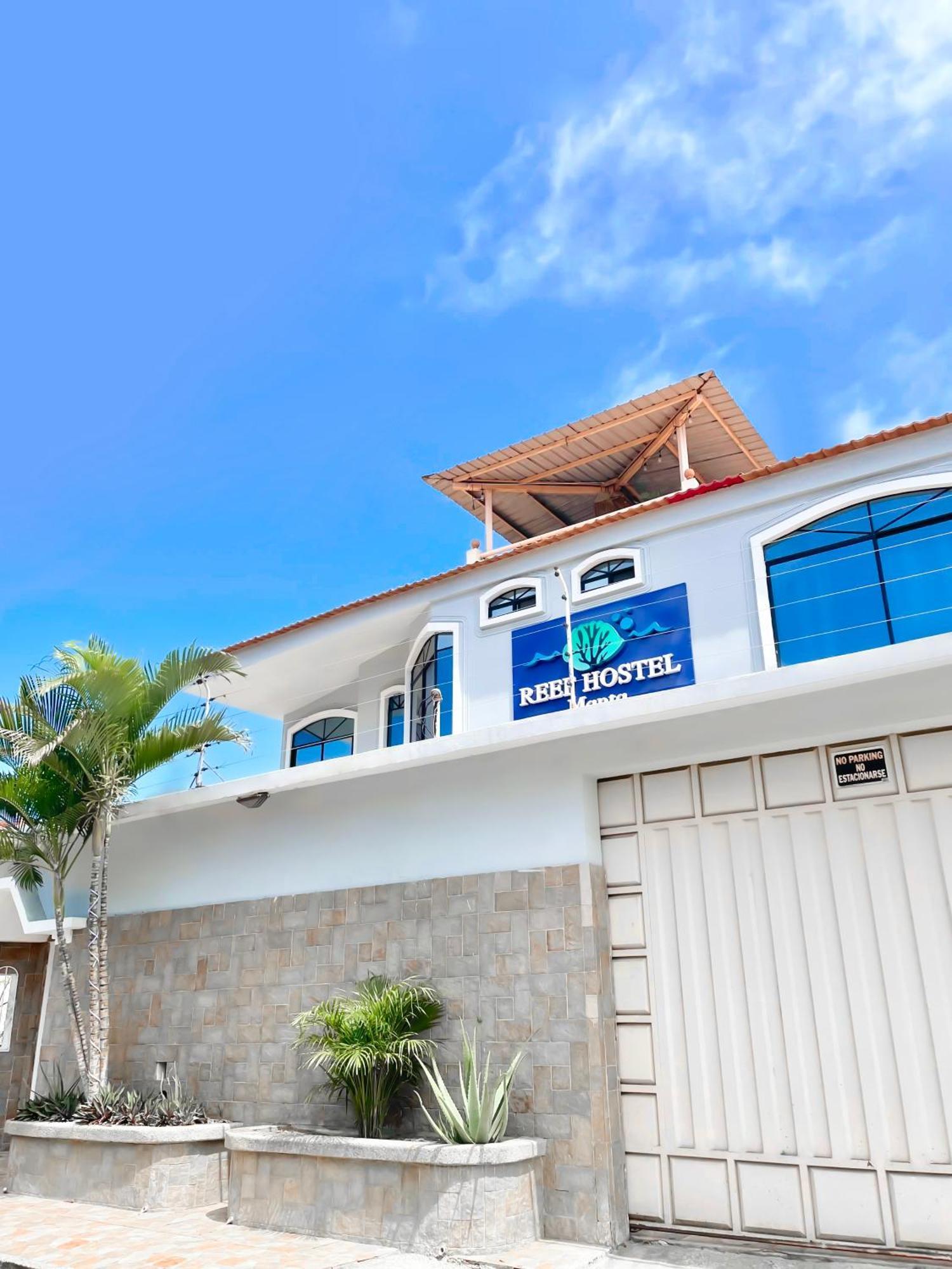 Reef Hostel Manta Luaran gambar