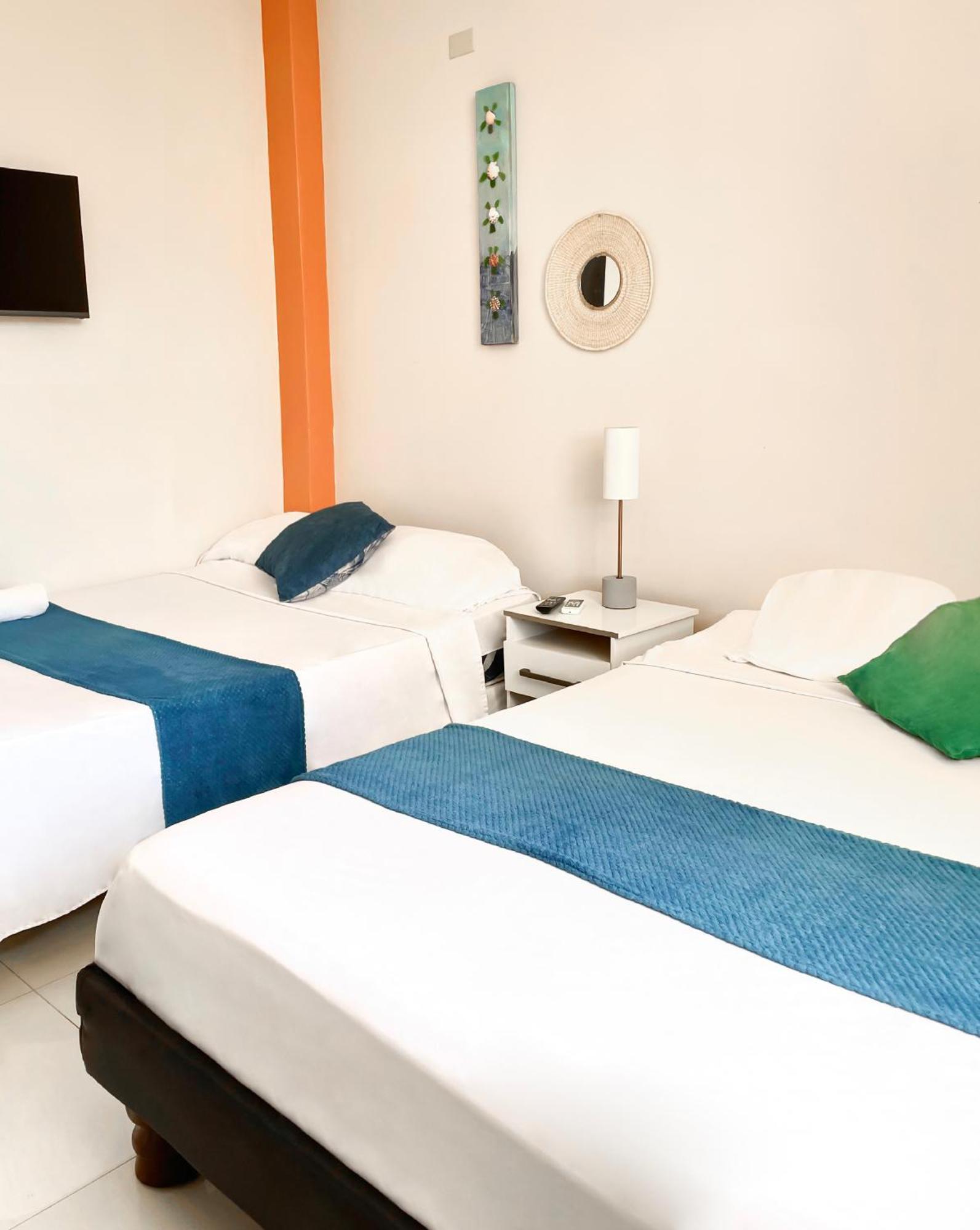 Reef Hostel Manta Luaran gambar