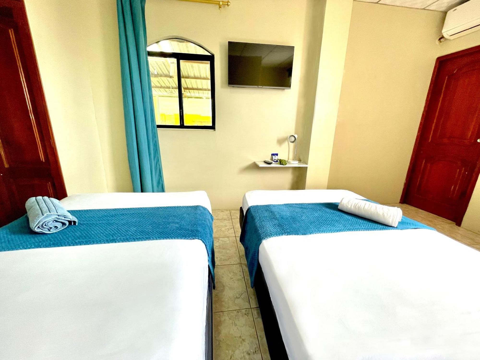 Reef Hostel Manta Luaran gambar